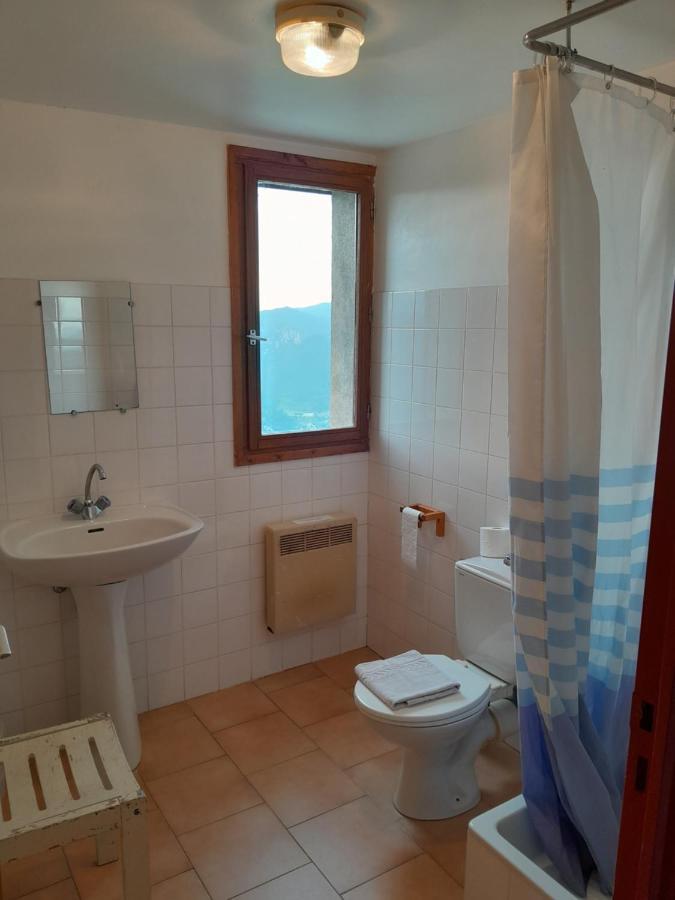 Refuge De Roncharel Hotel Annot Exterior foto